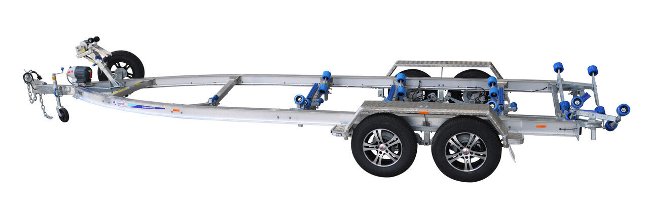 Move Trailers Alloy Blade 690 2600 ATM Tandem Axle 14" Roller Mech Braked Trailer Suits 6-7m Boats